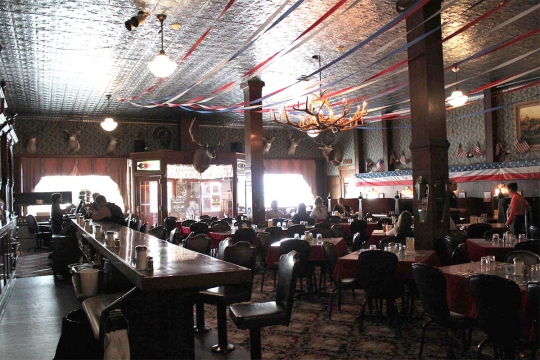 Irma Hotel Restaurant